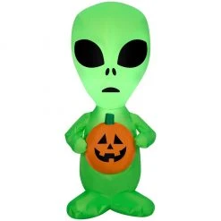 Gemmy Airblown Inflatable Alien with Jack-O'-Lantern